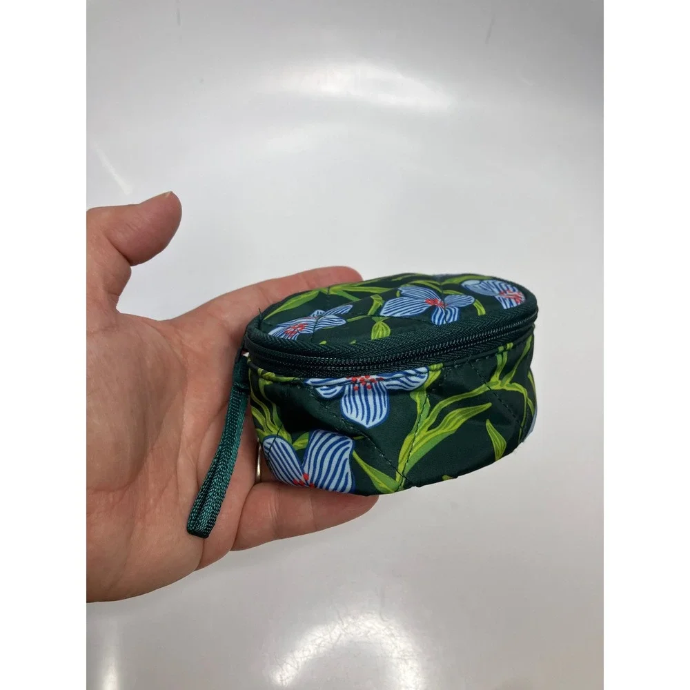 Vera Bradley Pill Case Organizer Women Small Green Floral Excellent Quilted Zip